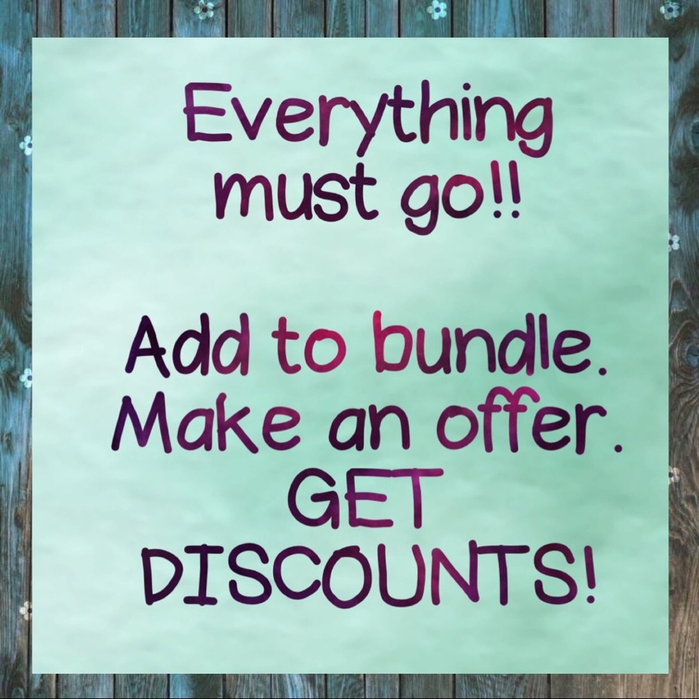 Black Lace Nude Date night Dress - Picture 5 of 8